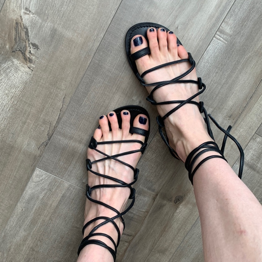 Black leather Johnny Was wrap sandals size 8